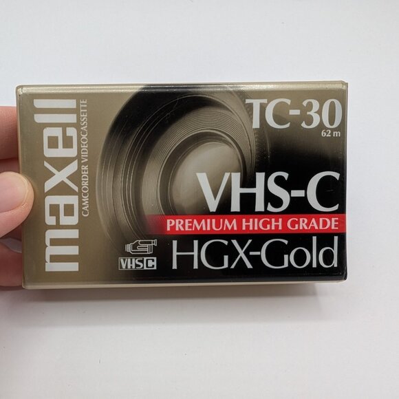 Maxell TC-30 VHS-C Premium High Grade HGX-Gold Camcorder Tape - NEW & SEALED - Picture 1 of 2